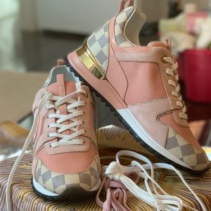 NEW LOUIS VUITTON Pink Damier Azur Run Away Shoes